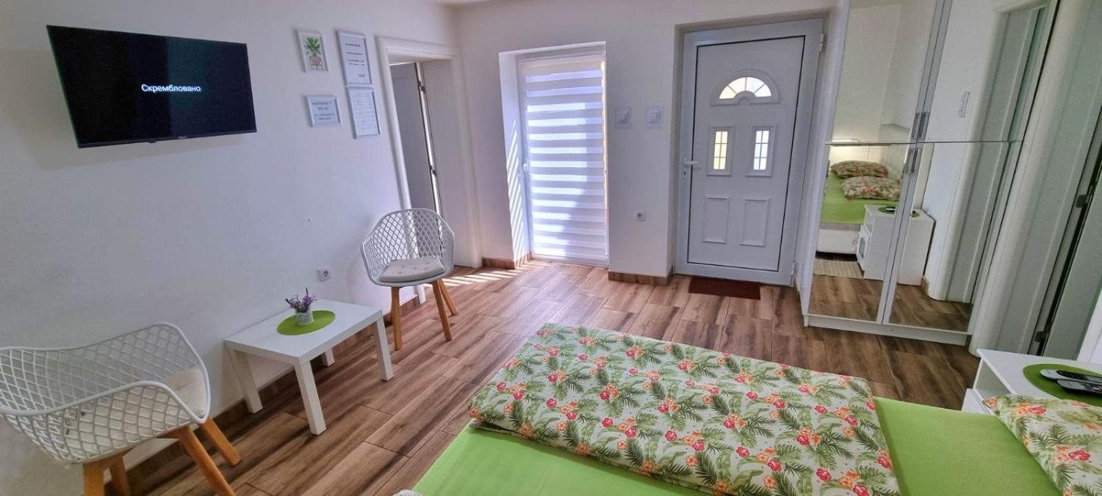 "My Life" Luxury River Apartments Ниш Экстерьер фото