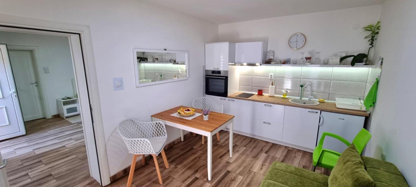 "My Life" Luxury River Apartments Ниш Экстерьер фото